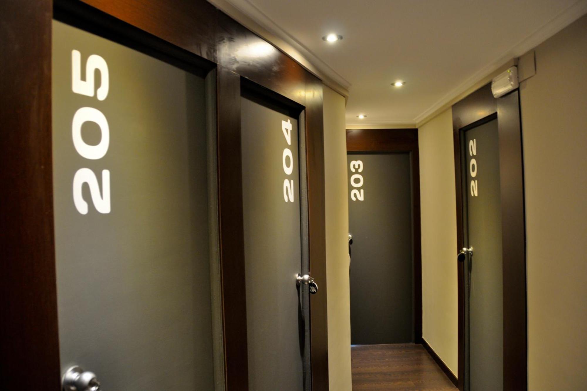 Hostal La Rotonda Ουρένσε Εξωτερικό φωτογραφία